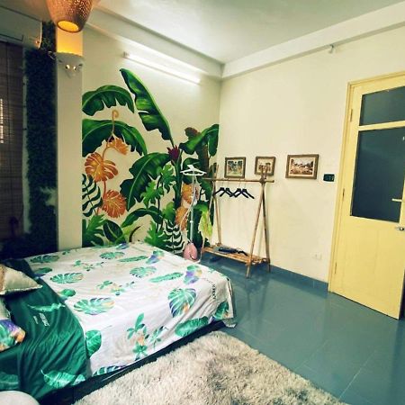 Luna Old Quarter Homestay Room #4 Ханой Екстериор снимка